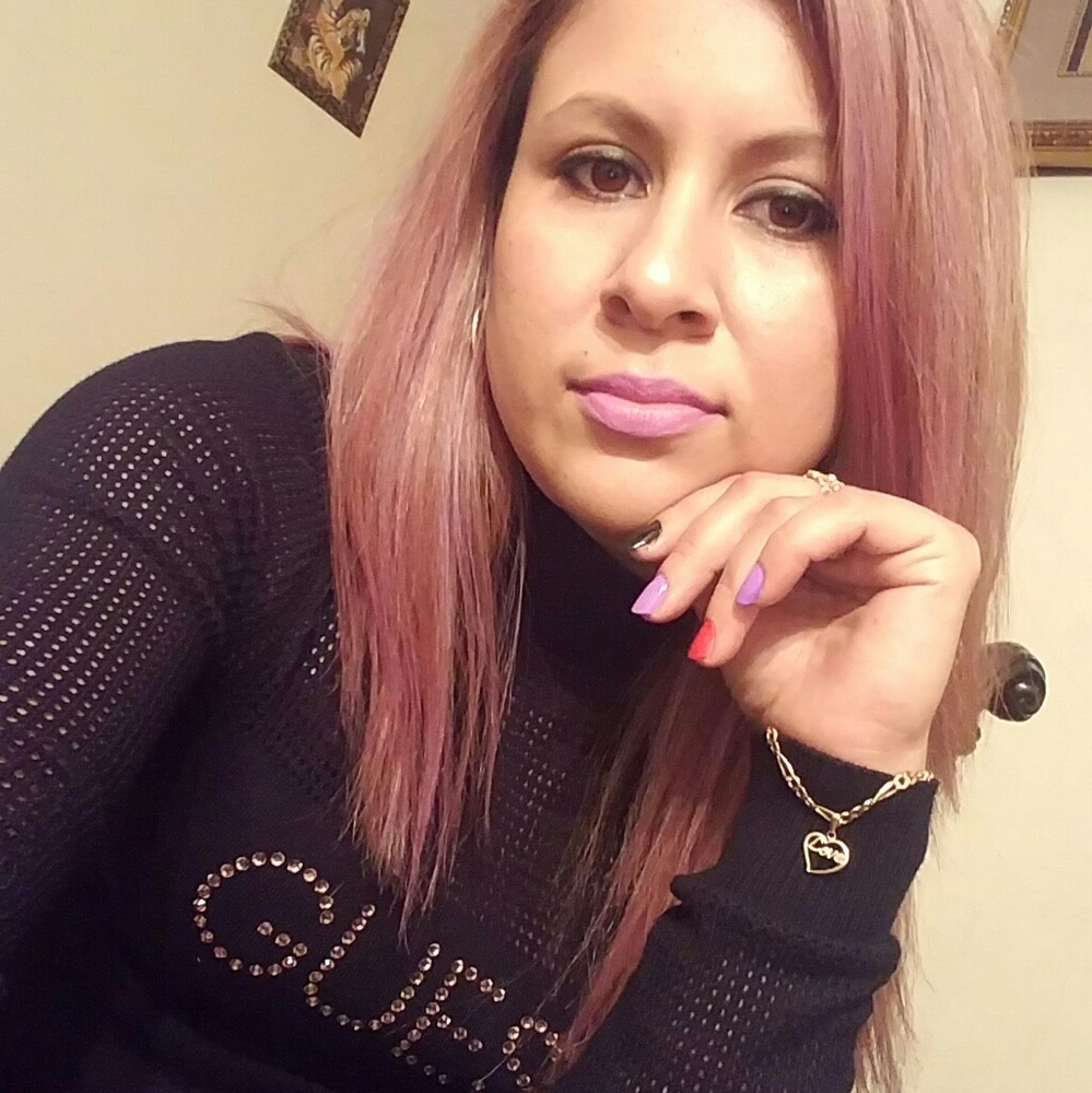 Meet your Posher, Yani